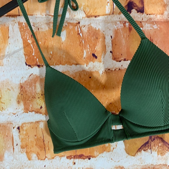 SOLD OUT!!Lightly Lined Ribbed Long Line Triangle Bikini Top - Picture 4 of 12